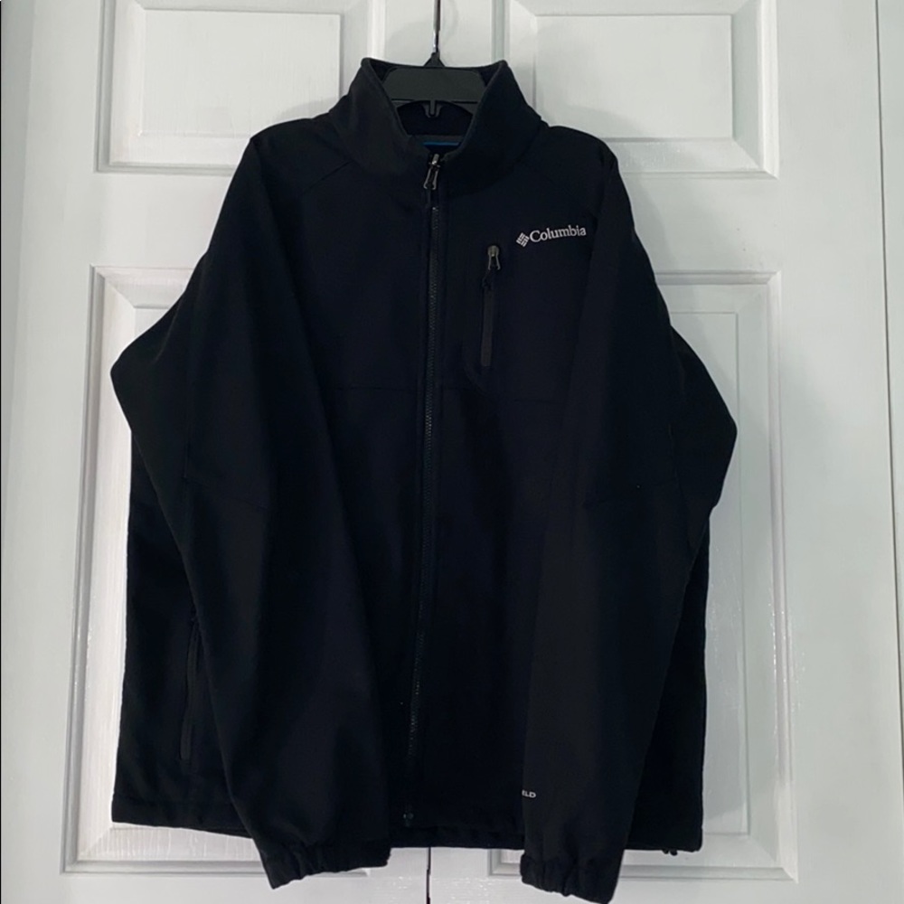Men’s Columbia Softshell Jacket